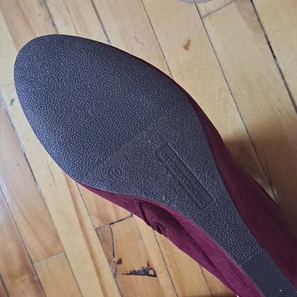 Christian Siriano wine wedge boots - Picture 4 of 6